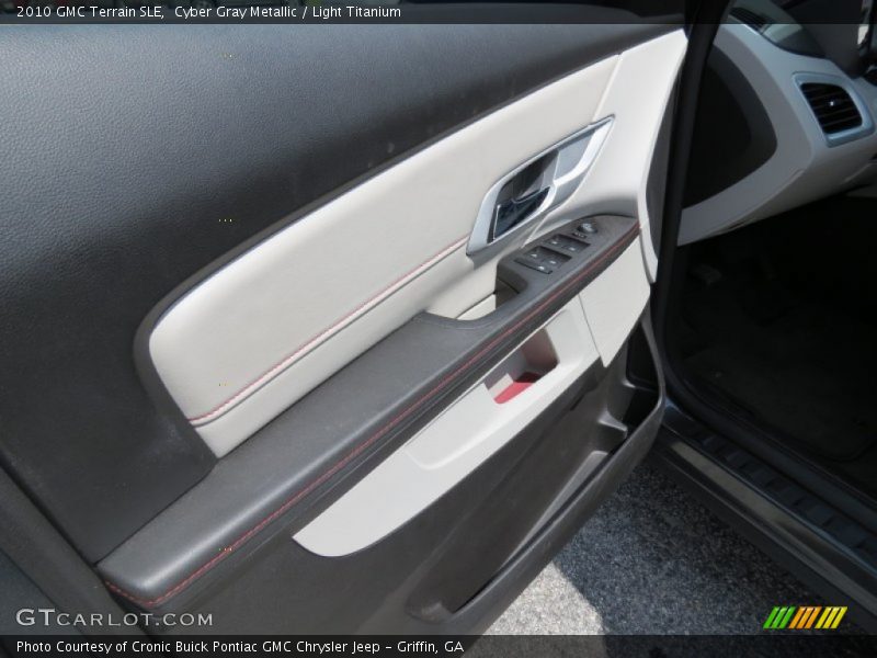 Cyber Gray Metallic / Light Titanium 2010 GMC Terrain SLE