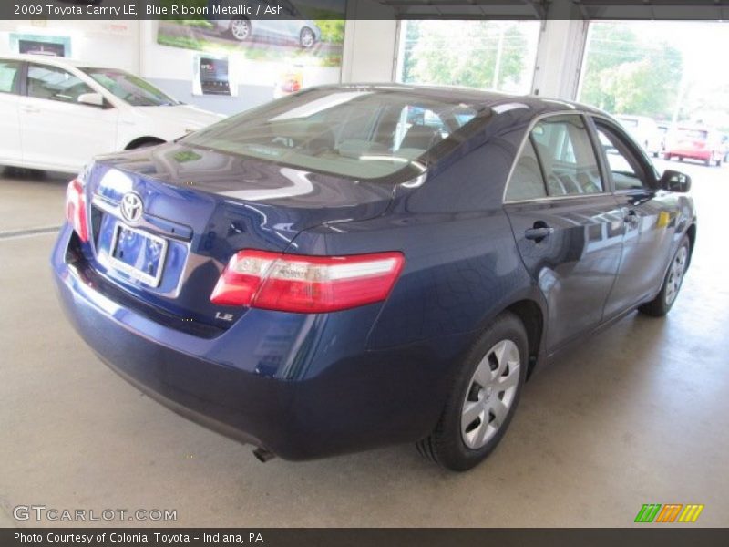 Blue Ribbon Metallic / Ash 2009 Toyota Camry LE