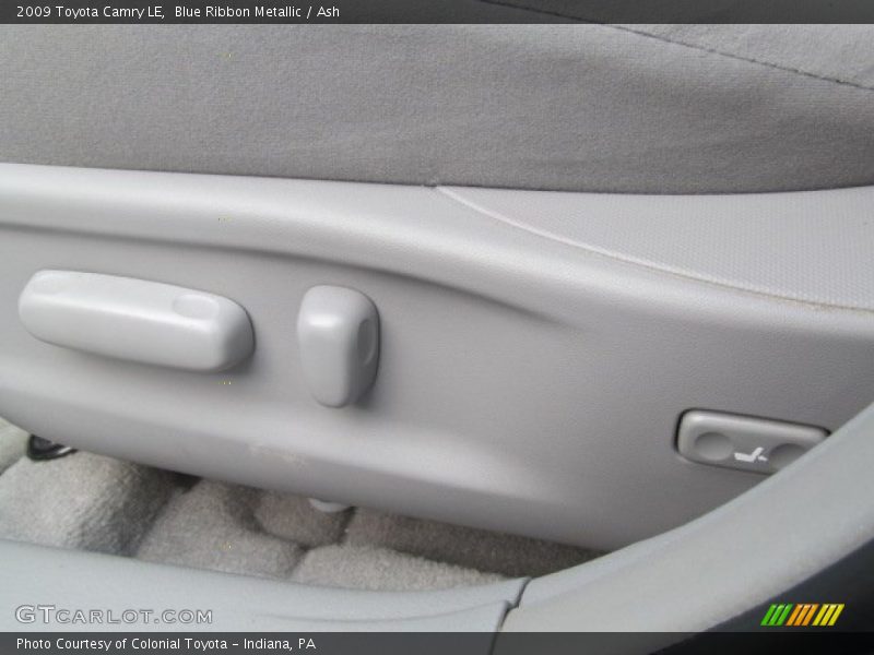 Blue Ribbon Metallic / Ash 2009 Toyota Camry LE