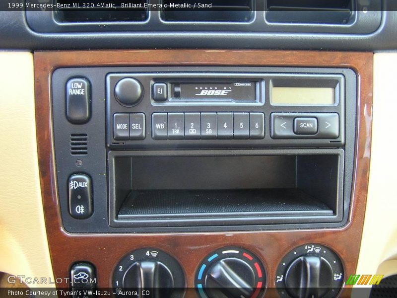 Brilliant Emerald Metallic / Sand 1999 Mercedes-Benz ML 320 4Matic