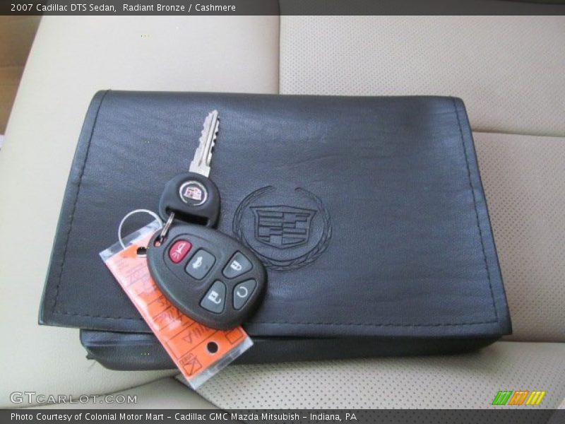 Radiant Bronze / Cashmere 2007 Cadillac DTS Sedan