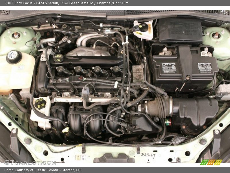 Kiwi Green Metallic / Charcoal/Light Flint 2007 Ford Focus ZX4 SES Sedan