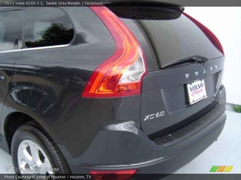 Saville Grey Metallic / Sandstone 2013 Volvo XC60 3.2
