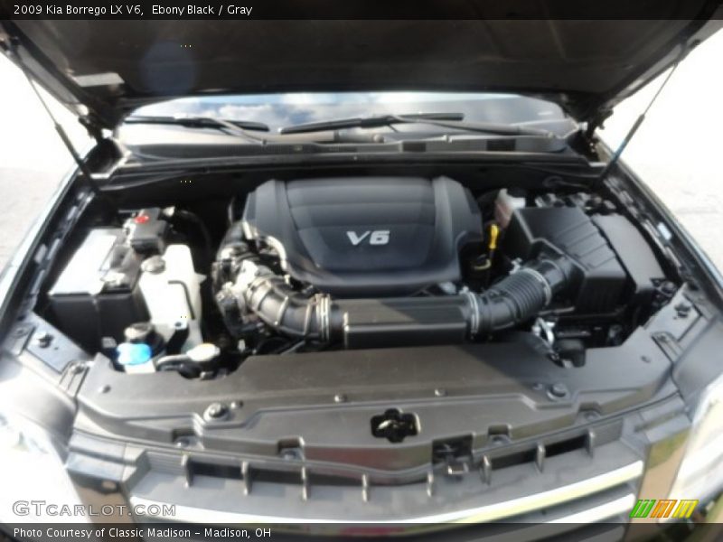 Ebony Black / Gray 2009 Kia Borrego LX V6