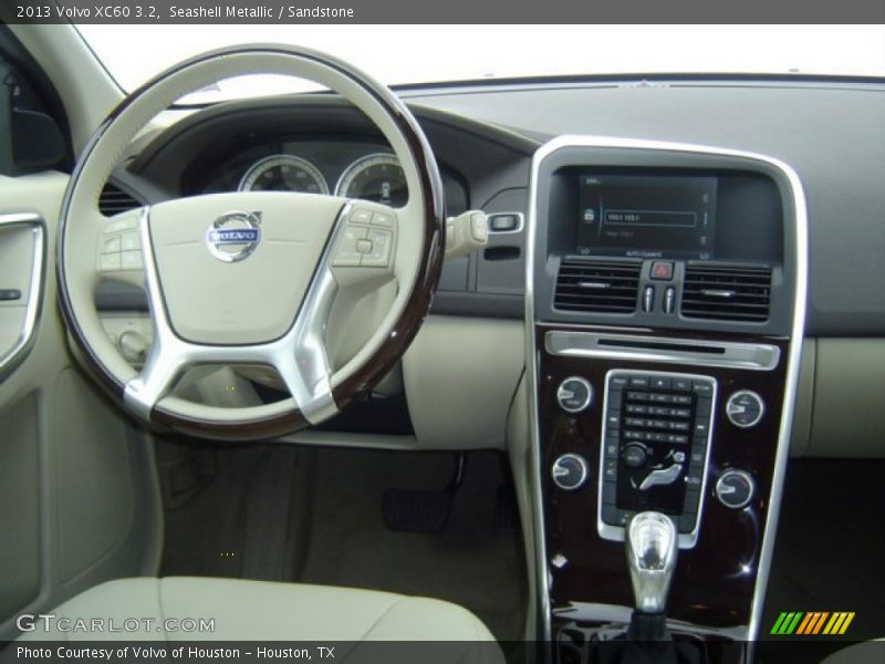 Seashell Metallic / Sandstone 2013 Volvo XC60 3.2
