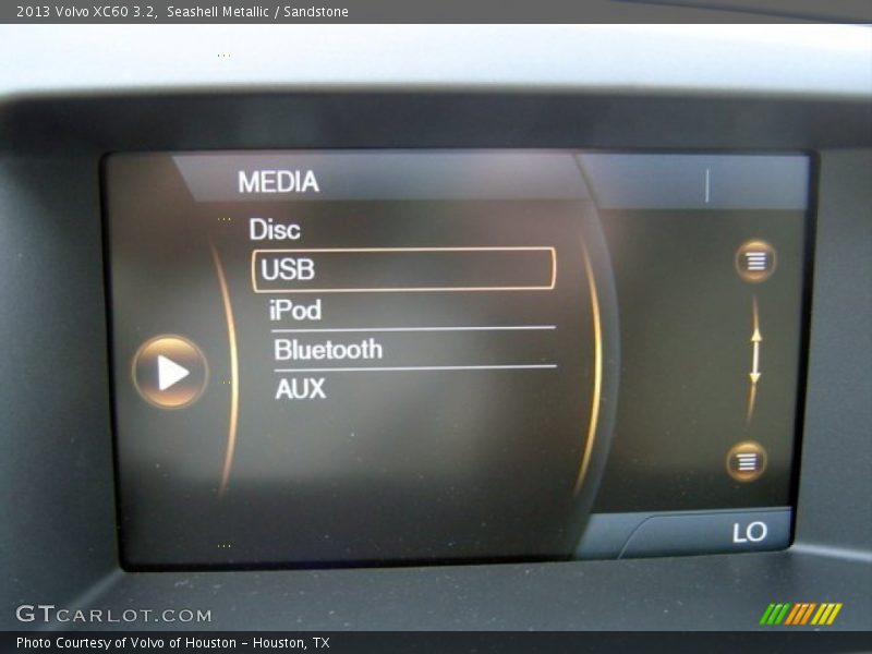 Seashell Metallic / Sandstone 2013 Volvo XC60 3.2