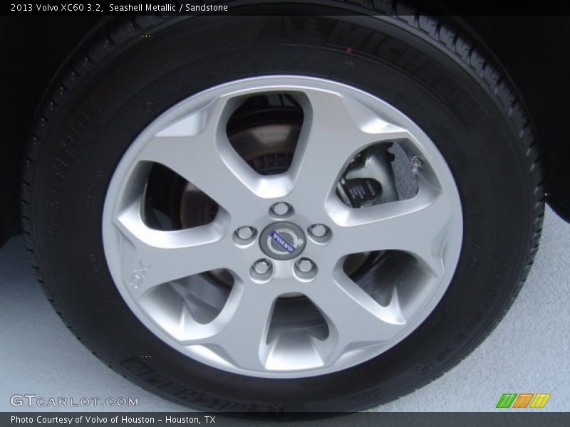 Seashell Metallic / Sandstone 2013 Volvo XC60 3.2