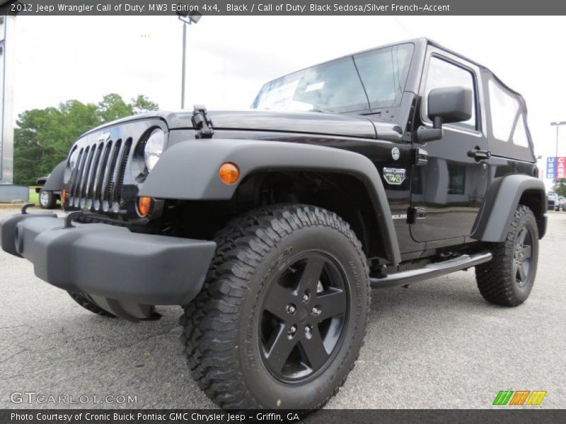 Black / Call of Duty: Black Sedosa/Silver French-Accent 2012 Jeep Wrangler Call of Duty: MW3 Edition 4x4