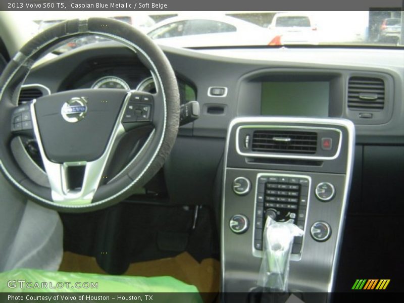 Caspian Blue Metallic / Soft Beige 2013 Volvo S60 T5