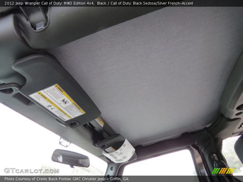 Black / Call of Duty: Black Sedosa/Silver French-Accent 2012 Jeep Wrangler Call of Duty: MW3 Edition 4x4