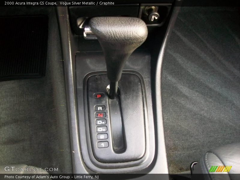 Vogue Silver Metallic / Graphite 2000 Acura Integra GS Coupe