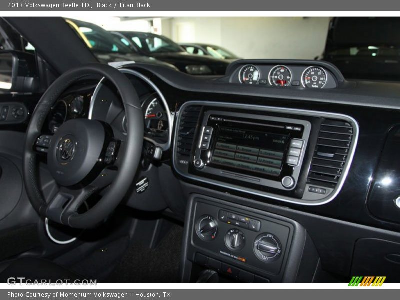 Black / Titan Black 2013 Volkswagen Beetle TDI