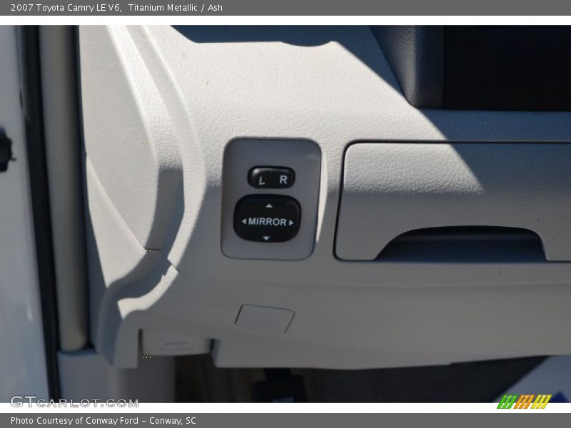 Titanium Metallic / Ash 2007 Toyota Camry LE V6