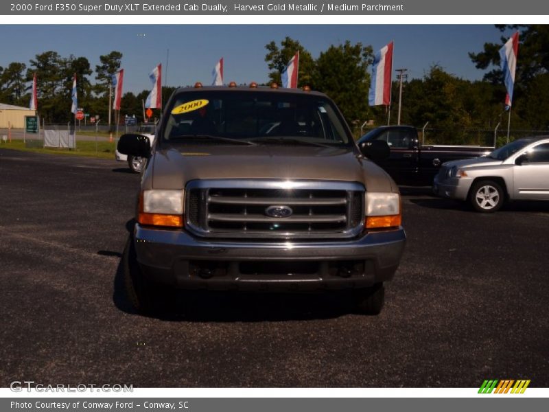 Harvest Gold Metallic / Medium Parchment 2000 Ford F350 Super Duty XLT Extended Cab Dually