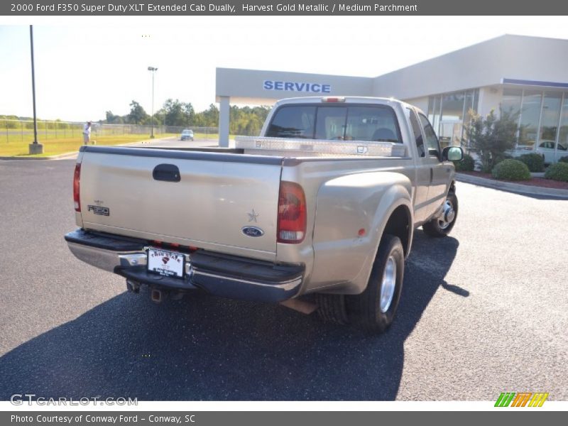 Harvest Gold Metallic / Medium Parchment 2000 Ford F350 Super Duty XLT Extended Cab Dually