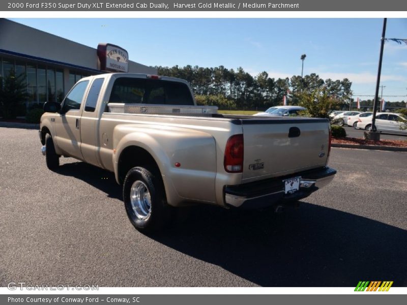 Harvest Gold Metallic / Medium Parchment 2000 Ford F350 Super Duty XLT Extended Cab Dually