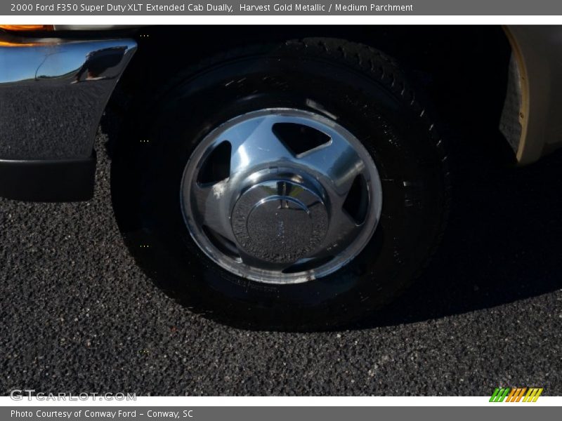 Harvest Gold Metallic / Medium Parchment 2000 Ford F350 Super Duty XLT Extended Cab Dually