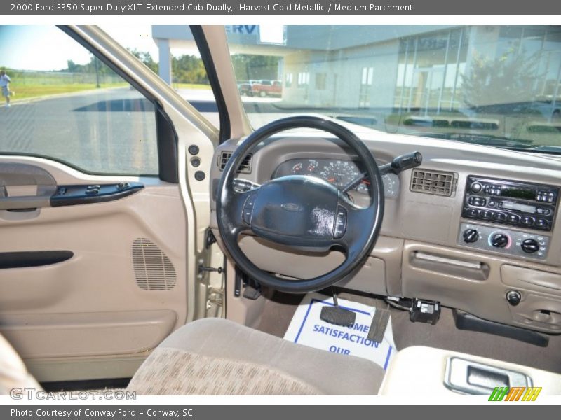 Harvest Gold Metallic / Medium Parchment 2000 Ford F350 Super Duty XLT Extended Cab Dually