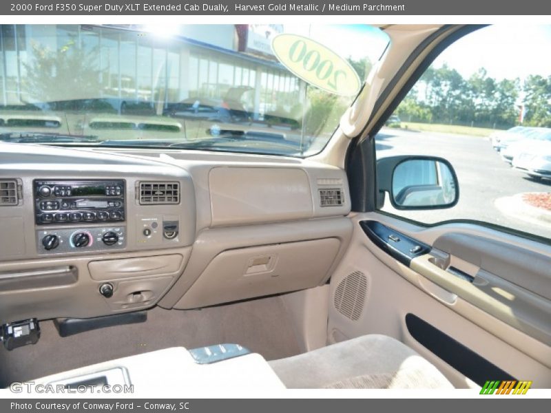 Harvest Gold Metallic / Medium Parchment 2000 Ford F350 Super Duty XLT Extended Cab Dually