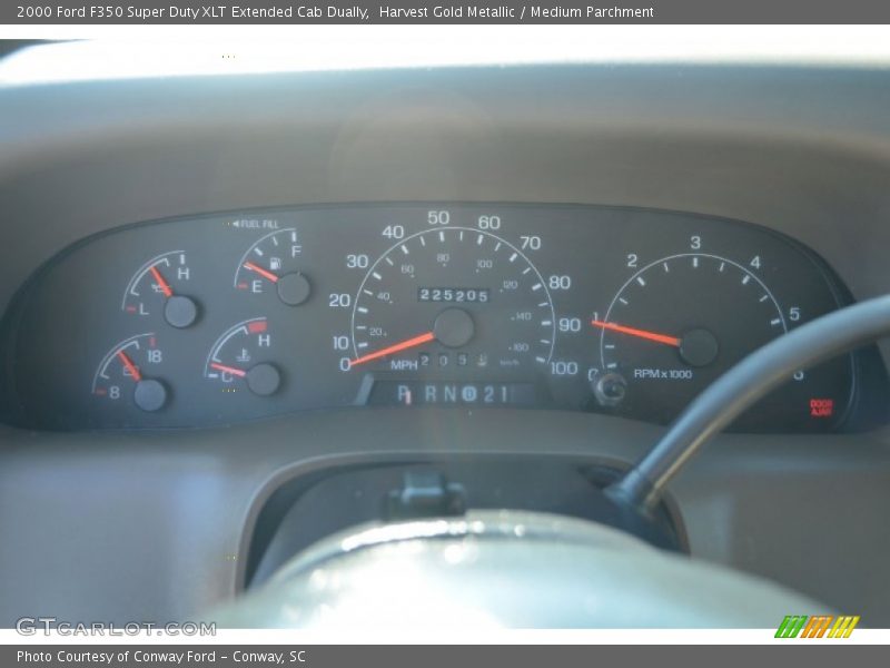 Harvest Gold Metallic / Medium Parchment 2000 Ford F350 Super Duty XLT Extended Cab Dually