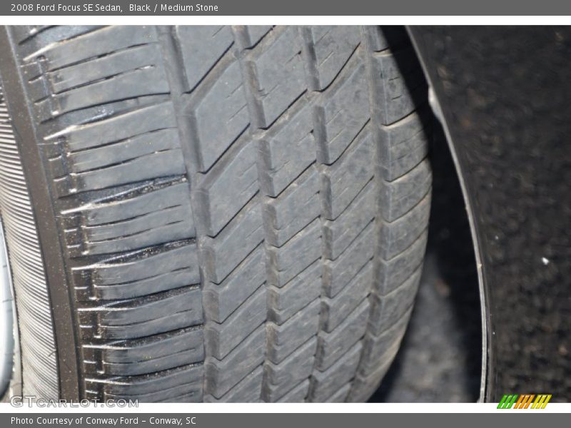 Black / Medium Stone 2008 Ford Focus SE Sedan