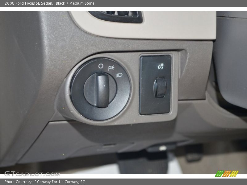 Black / Medium Stone 2008 Ford Focus SE Sedan