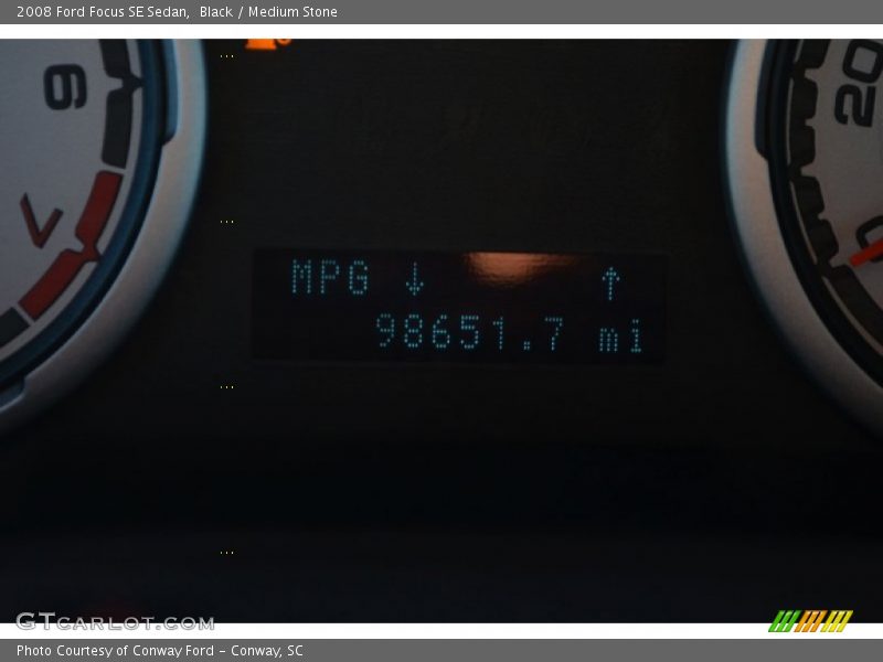 Black / Medium Stone 2008 Ford Focus SE Sedan