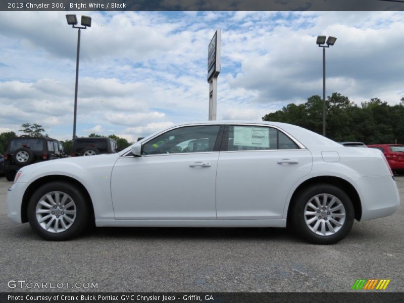 Bright White / Black 2013 Chrysler 300