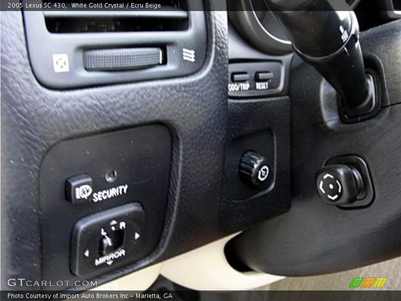White Gold Crystal / Ecru Beige 2005 Lexus SC 430