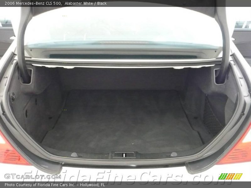Alabaster White / Black 2006 Mercedes-Benz CLS 500