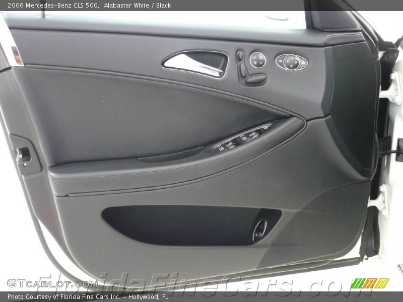Alabaster White / Black 2006 Mercedes-Benz CLS 500