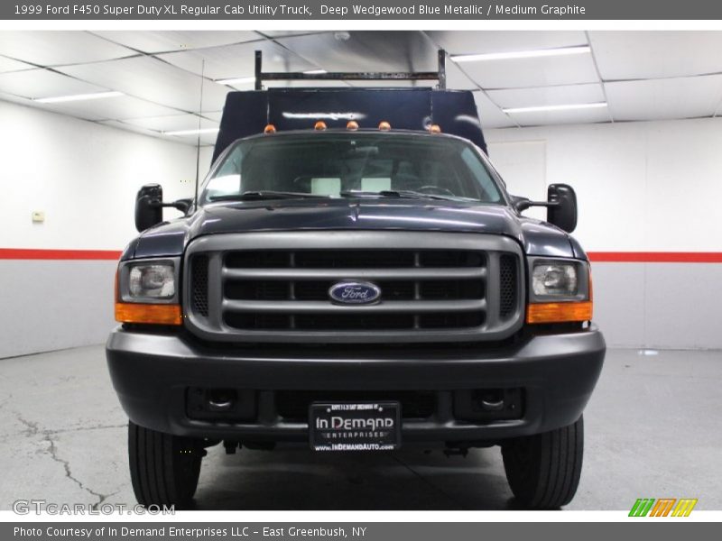 Deep Wedgewood Blue Metallic / Medium Graphite 1999 Ford F450 Super Duty XL Regular Cab Utility Truck