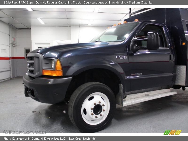 Deep Wedgewood Blue Metallic / Medium Graphite 1999 Ford F450 Super Duty XL Regular Cab Utility Truck
