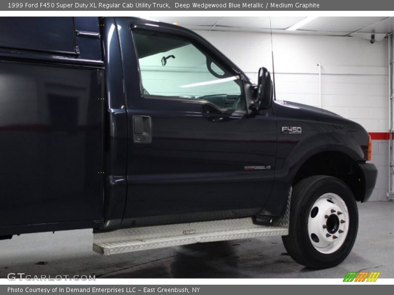 Deep Wedgewood Blue Metallic / Medium Graphite 1999 Ford F450 Super Duty XL Regular Cab Utility Truck