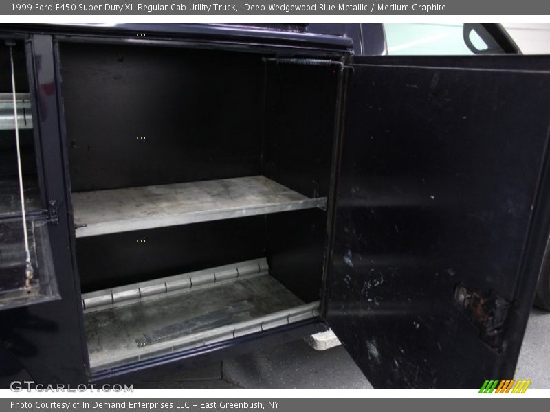 Deep Wedgewood Blue Metallic / Medium Graphite 1999 Ford F450 Super Duty XL Regular Cab Utility Truck