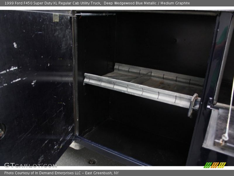 Deep Wedgewood Blue Metallic / Medium Graphite 1999 Ford F450 Super Duty XL Regular Cab Utility Truck