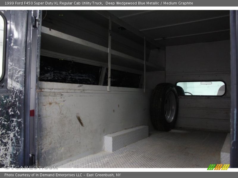 Deep Wedgewood Blue Metallic / Medium Graphite 1999 Ford F450 Super Duty XL Regular Cab Utility Truck