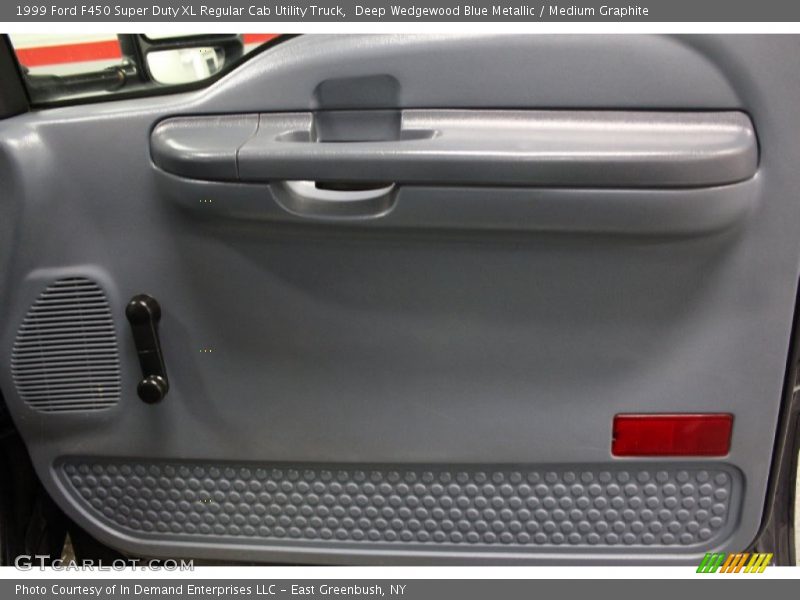 Deep Wedgewood Blue Metallic / Medium Graphite 1999 Ford F450 Super Duty XL Regular Cab Utility Truck