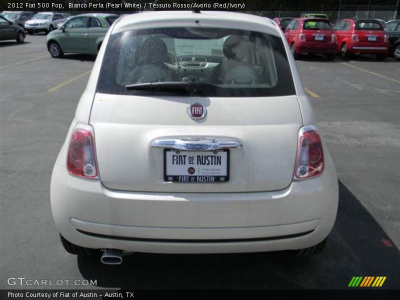 Bianco Perla (Pearl White) / Tessuto Rosso/Avorio (Red/Ivory) 2012 Fiat 500 Pop