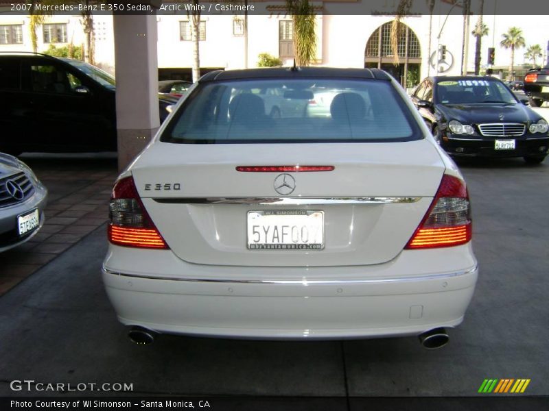 Arctic White / Cashmere 2007 Mercedes-Benz E 350 Sedan