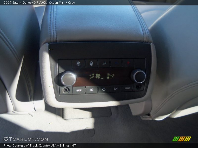 Ocean Mist / Gray 2007 Saturn Outlook XR AWD