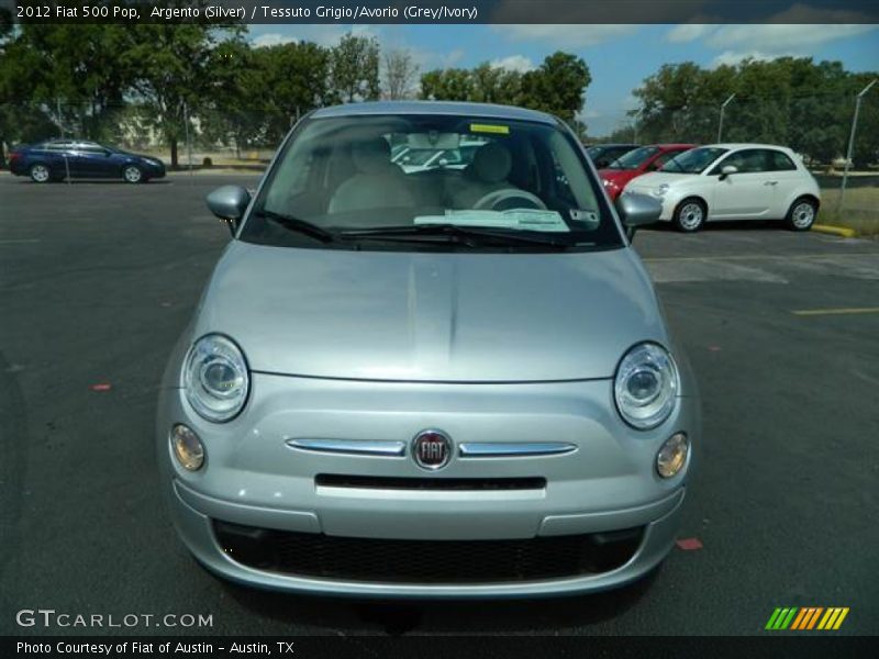 Argento (Silver) / Tessuto Grigio/Avorio (Grey/Ivory) 2012 Fiat 500 Pop