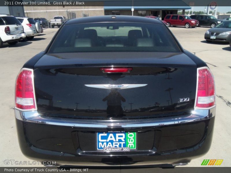 Gloss Black / Black 2011 Chrysler 300 Limited