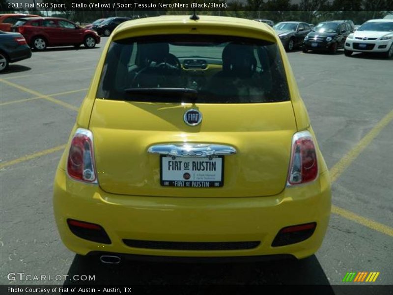 Giallo (Yellow) / Sport Tessuto Nero/Nero (Black/Black) 2012 Fiat 500 Sport