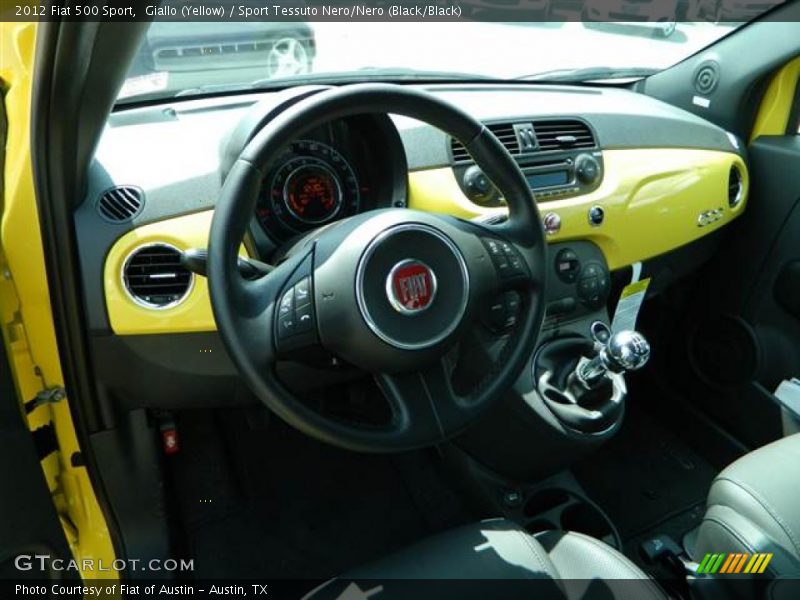 Giallo (Yellow) / Sport Tessuto Nero/Nero (Black/Black) 2012 Fiat 500 Sport