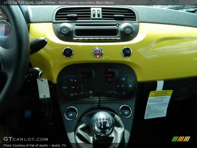 Giallo (Yellow) / Sport Tessuto Nero/Nero (Black/Black) 2012 Fiat 500 Sport