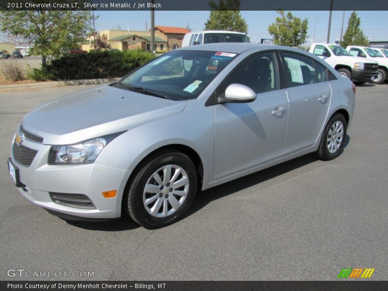 Silver Ice Metallic / Jet Black 2011 Chevrolet Cruze LT