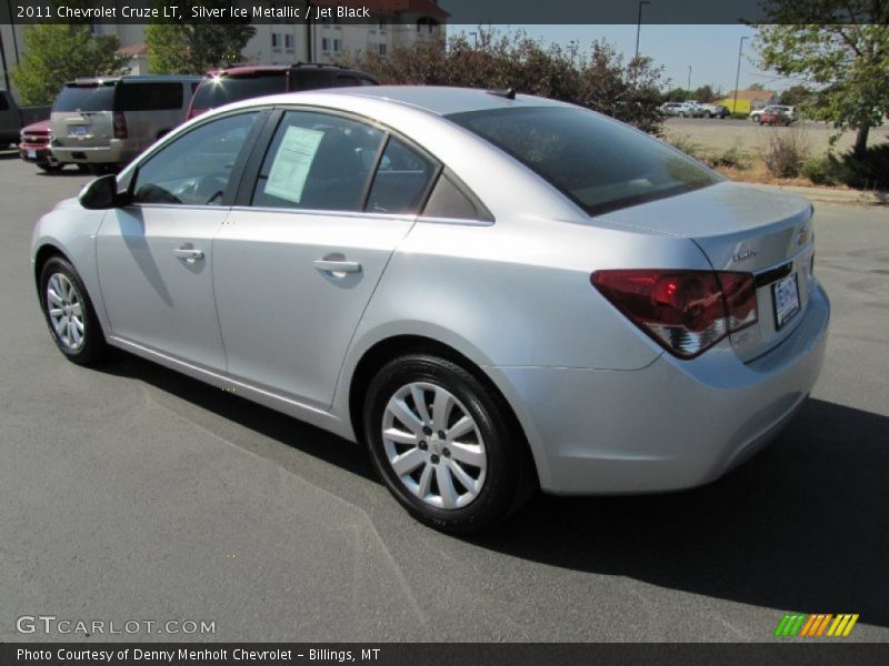 Silver Ice Metallic / Jet Black 2011 Chevrolet Cruze LT