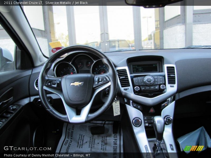 Silver Ice Metallic / Jet Black 2011 Chevrolet Cruze LT