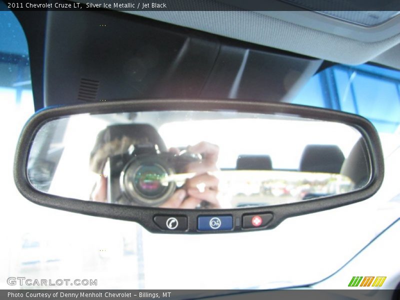 Silver Ice Metallic / Jet Black 2011 Chevrolet Cruze LT